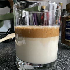 couldn't get it to fluff / stiffen. could have been the instant coffee I used (UCC special blend) or not enough power in my little hand-mixer, or both. but I still like how light and whipped the end result was. enjoyed over oat milk. will try again.