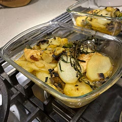 Have some alternatives for food processor to folks like to cook via old fashion.