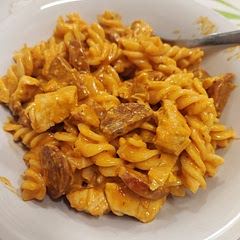 Delicious and easy to make, did find I had to let it reduce quite a bit at the end as otherwise would have been very wet, but other than that directions clear and easy to follow