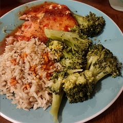 Added chilli powder, garlic salt, onion powder, salt and pepper. Served with steamed broccoli and brown rice. Didn't have time to marinate it but it was still pretty good. 10/10
