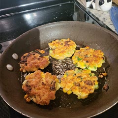 this is my first time making fritters and I definitely should have cooked them a little bit longer haha but they were still so good!!