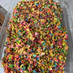 Made these for my son’s birthday party at preschool! Had to make a batch for our house the next day ♥️