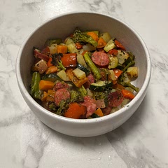 Gas!  Was sweating like a madman from the chroizo (no thank you turkey sausage), and damn that cauliflower rice was nice!