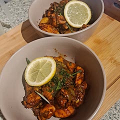 Very good, we ended up mixing the chicken in with the sauce. Absolutely delicious. Recommend having potatoes with it because it's not very much.