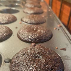 OMG THEYRE SO GOODD!! i made cupcakes rather than cakes and they’re bomb. they arent too sweet and they’re super moist