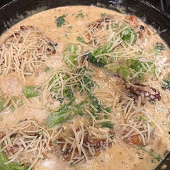 Used broccoli florets instead of spinach and it turned out amazing.