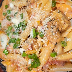 It was a great dish could use maybe a slightly more seasoning to get that Cajun flavor but otherwise good did struggle to thicken the sauce even when adding the cream cheese not 100% sure why but overall it came together highly recommend using the parmesan cheese and I added some bell pepper as well