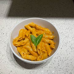 Really nice recipe and for once the prep/cook time is actually fairly accurate. Was so quick and easy to make. Considering both the time taken and relative healthiness it’s pretty yummy. Will definitely be making again for a quick banger.
