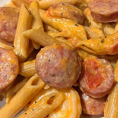 This was really tasty! I added some shrimp at the end in the sauté stage for some extra protein. Penne turned out just right.