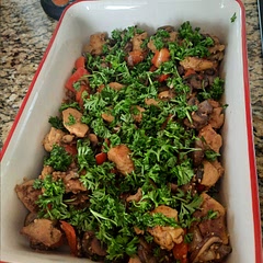 Amazing chicken dish added parsley at the end.