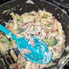 Subbed sour cream for cream just as good