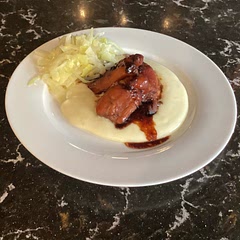 Delicious. Teamed it up with buttered cabbage and leeks and creamed potato.