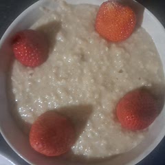 It has great flavor and amazing aroma. However i prefer my oatmeal to be sweet so i Added about a cup of brown sugar and additional syrup to taste.