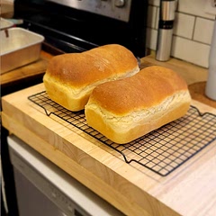 Super easy beginner bread recipe!