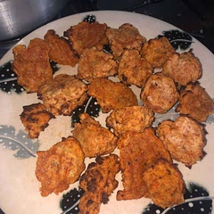 I did them in the air fryer to be a bit more healthy and not use oil. Think I put a bit too much paprika but they are delicious.