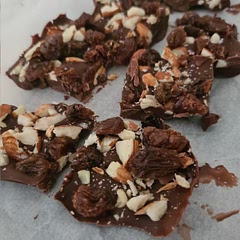 Made into 8 pieces. Quick, easy and delicious!!