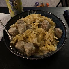 Used frozen meatballs- taste just as good!