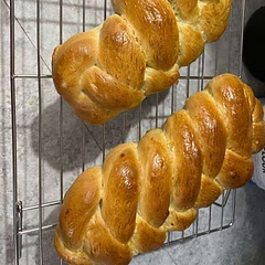 Love alive this recipe! I split it in half and make 4 beaded loafs