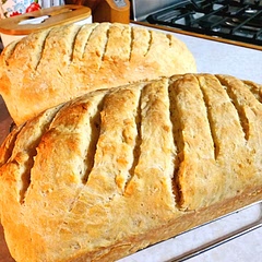 I really like this bread! Best one I've found so far for sandwiches! I did take it out a little earlier than it says and I let it rise 15 minutes extra to get it double its original size