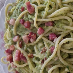 Nice pasta. If you are not a fan of Garlic, use less as it is quite strong on this one
