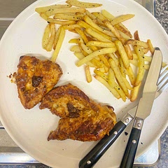 Really lovely couldn’t believe it, very impressed! Went down well with fussy partner and toddler! Would serve with something else next time like hassleback potato’s or over spaghetti, the fries was a panicked decision!