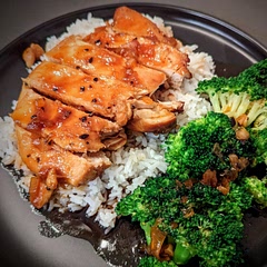 Similar to some other folks the chicken came out a bit dry, but the overall flavor was great! 