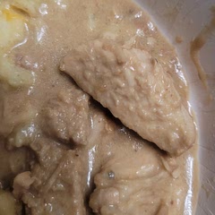 This recipe was easy, and I like that it is one pot.  However, we did not care for this. We felt it was very bland. It needs something, just not sure what. 