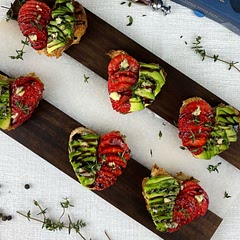 Cracked Pepper really 'wows up' the strawberries!