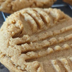 Great cookie! I used a scale to cook with the weights and I recommend that method. I added a little cinnamon because I'm in love with cinnamon and it is quite tasty!