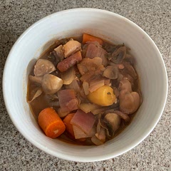 Great recipe to absorb leftovers. Threw in some red onions, radishes, shallots, and butter beans. Also subbed red wine vinegar and water for the wine.