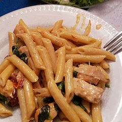 I used the tip for adding shallots and red pepper flakes. Flavor is subtle but we enjoyed it. Very filling, served with salad.  Would be nice with a glass of wine.