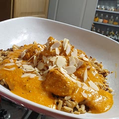 I added a little dessicated coconut at the end. Also used coconut cream