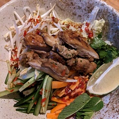 Would like to give both a thumbs up and a thumbs down.
Not quite able to put my finger on it but the flavor wasn't it for any of us, though we're all lovers of all of the ingredients, especially lime and any kind of 🌶️.
Would definitely go easy on the fish sauce and advise to keep tasting the sauce, preferably by more than one person since the fish sauce really makes it hard to taste and smell anything else 🤣
Cutting the carrots etc can be quite time consuming depending on the number of eaters and how finely chopped. And marinating also takes at least an hour but better even to increase.