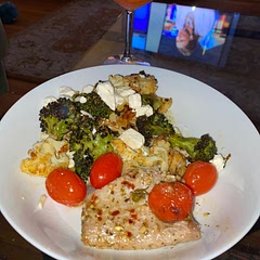 Mmmm.  I served this with lemon balsamic smashed cauliflower and broccoli with a a white bean and ricotta dip