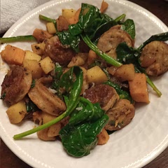 Taking the advice of others, I chose a savoury sausage rather than a sweet one, and it turned out very well.