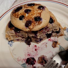 This made 4 1/2 pancakes for me and tasted delicious! I don't typically like full blueberries in my stuff, but it tasted really good!