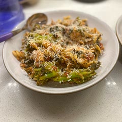 Not enough sauce and was quite bland