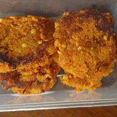 Divided the mixture in half one lot cooked as is in the oven. Seemed firm but not to my taste.
The other half I added 1 tsp curry powder pan fried along with onions.I made a burger bread lettuce tomato cucumber beetroot the curry patty and onions. Plus BBQ sauce was delicious definately will make the curry patties again