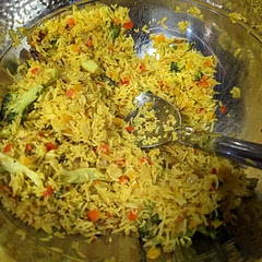 This was a really easy recipe to do! I am just now learning how to cook, and so my dad helped me a lot in the process. It came out really good though! Definitely more of a side dish.