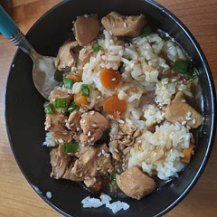 The sauce didn't thicken up but this was also my first time every cooking with an instapot