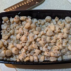 Super good with a nice amount of kick! I did have to keep adding butter and lemon as the heat kept taking away the sauce.