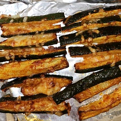 It was ok. Favor was good but definitely not crispy despite cooking 3xs longer than recommended.  Recommend salting and sweating the zucchini beforehand to extract water from the zucchini. It might make it crispier. 