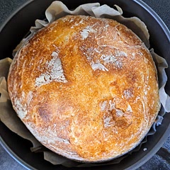 Super yummy bread! And very easy.
