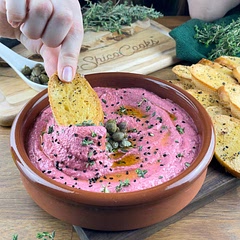 This turned out super delicious!🤤 adjust the seasoning to your liking and enjoy an easy and quick appetiser 😋

Let me know in the comments if you make it, I would love to see your creations ✨
