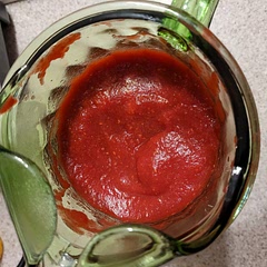 This is really tasty. I used red apples, and it made a pitcher full. It's very tart, so you could try adding some things to counteract that or add some more depth to the flavor. Tastes really yummy, tho.
