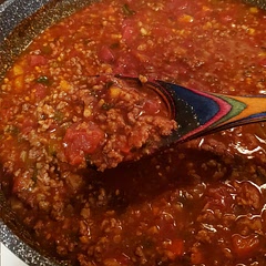 SIMPLY AMAZING!!!! You would never know there's cauliflower in it. Great way to sneak more veggies into your loved ones. 