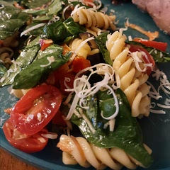 I didn't have arugula so I used fresh chopped spinach. The dressing is great and could be doubled. I don't like Italian seasoning so I used oregano. 9/10