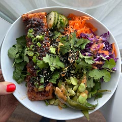 Added Trader Joe’s seaweed seasoning ontop. Chefs kiss! Also put in purple cabbage