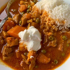 My my my, this turned out amazing!! I doubled the amount of curry powder, and added roasted butternut squash, cauliflower and peas. It was ah-mazing! Would do it again 👌🏽😏