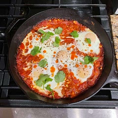 Great cast iron recipe! Used 5 eggs instead of 6. And franks red as hot sauce. Also had to add more salt and pepper to taste.